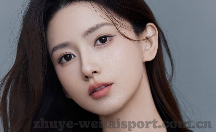 世界杯中父子都是球员-父子共赴绿茵场，世界杯中的传承与梦想